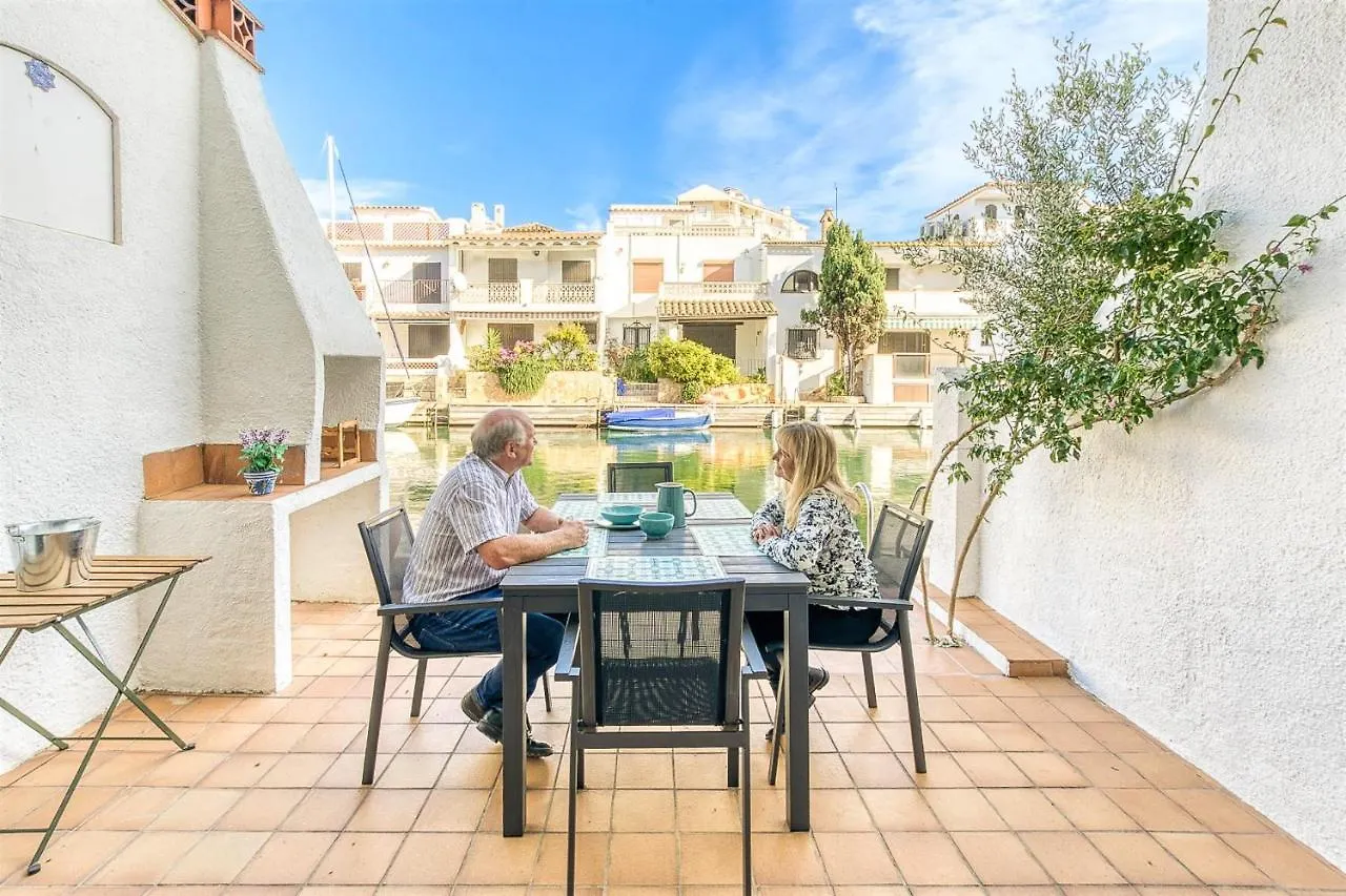 Villa Isla Cartago 49 Empuriabrava - Immo Barneda Ferienhaus